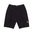 Heren Bermuda Stone Island 6200012 S0051.V0029 - BLACK. Direct leverbaar uit de webshop van www.vipshop.nl/.