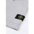 Heren Bermuda Stone Island 6200012 S0051.V0061 - PEARL GR. Direct leverbaar uit de webshop van www.vipshop.nl/.