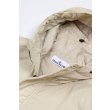 Heren Jassen Stone Island 4100092 S0A23.V0095 - SAND. Direct leverbaar uit de webshop van www.vipshop.nl/.