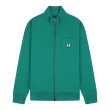 Heren Sweaters Fred Perry M9848.X87 LABEL GREEN. Direct leverbaar uit de webshop van www.vipshop.nl/.