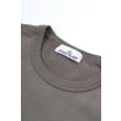 Heren Sweaters Stone Island 811562420.V0075 - WALNUT. Direct leverbaar uit de webshop van www.vipshop.nl/.